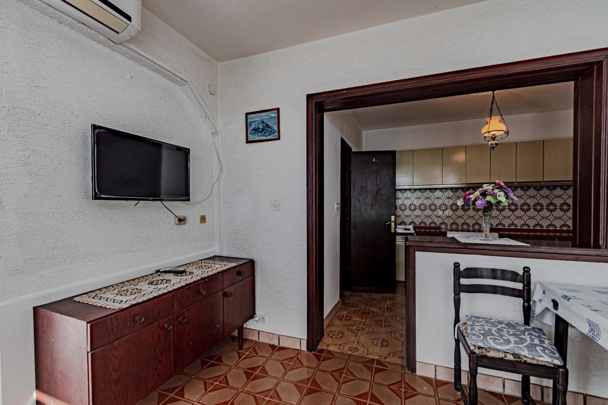 Family Friendly Apartments With A Swimming Pool Zavalatica, Korcula - 183 Quarto foto